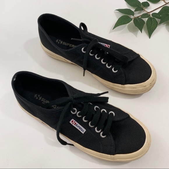 superga 8